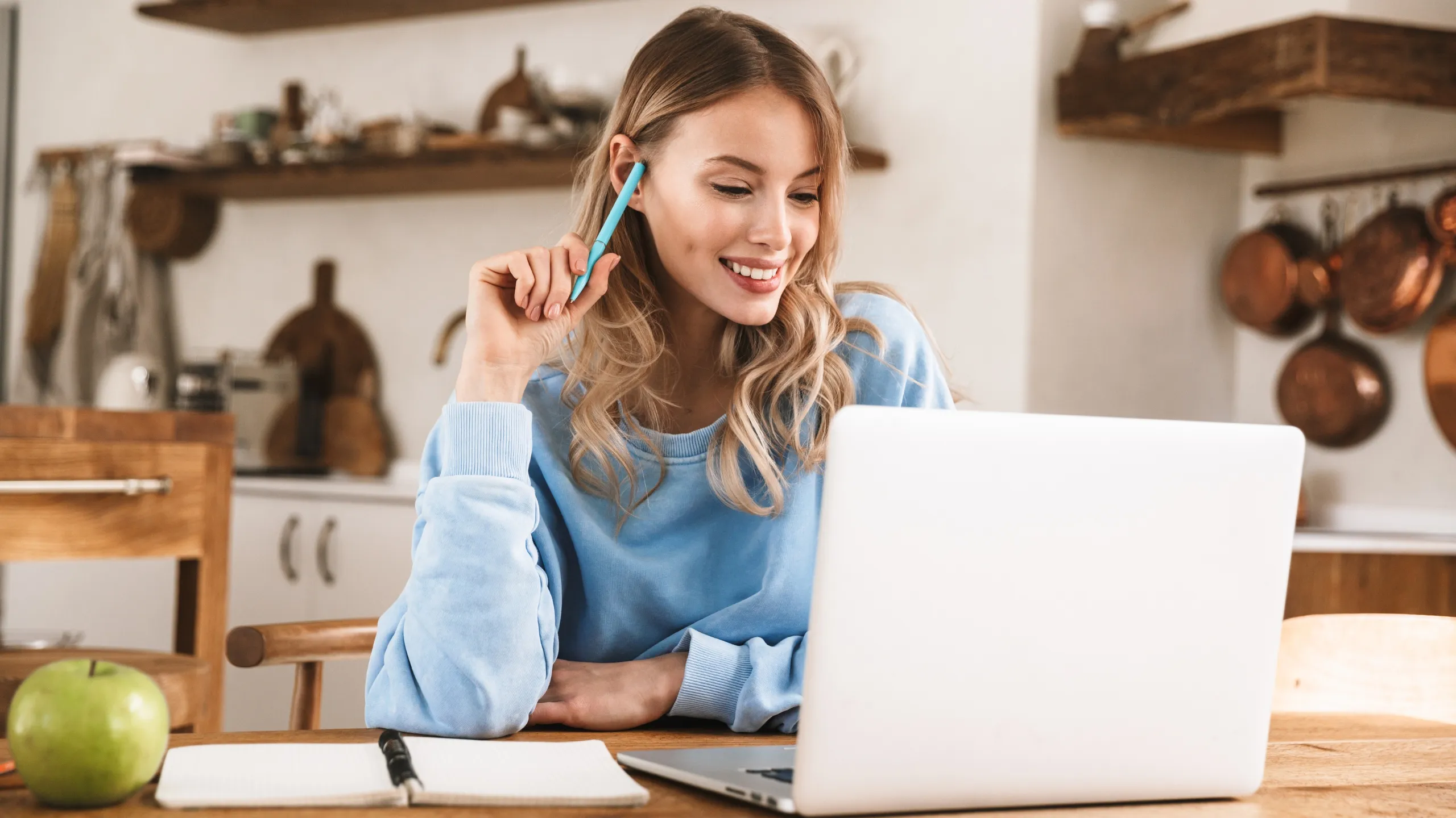 Comment rédiger un résumé objectif : Un guide complet